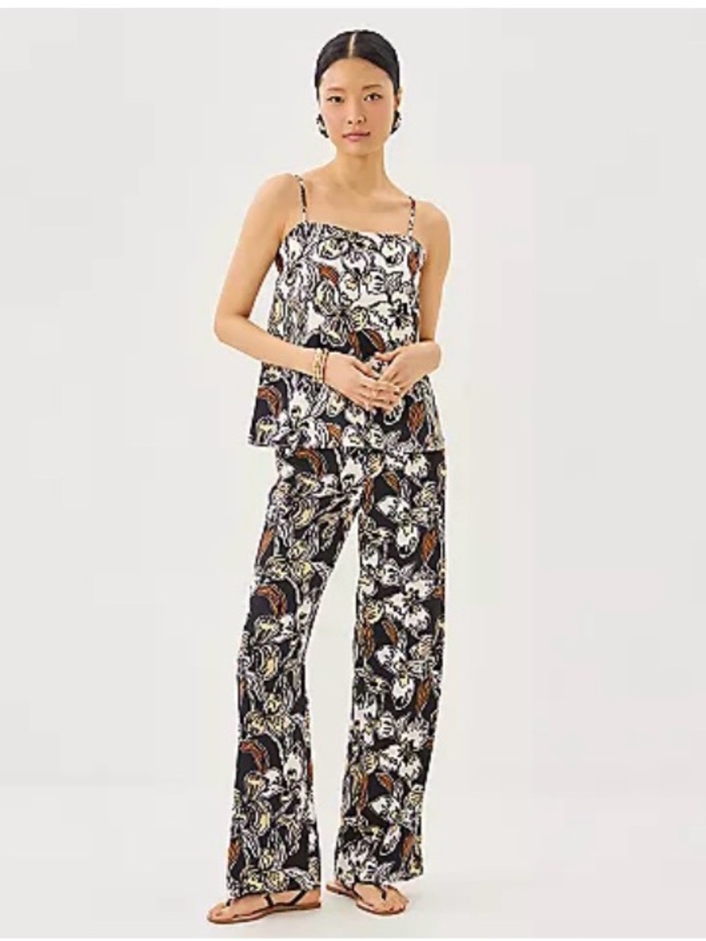 Lilly Pulitzer SET! Jesslyn top & Rosamarie pants. Size 00 but fits loosely.